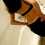 First pic of Indian caught in bathroom - 10 Pics | xHamster