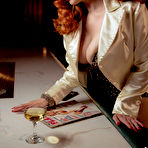 First pic of Minxie Busty Cougar