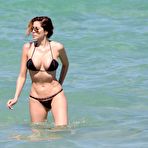 Third pic of Aida Yespica pussylips in black bikini