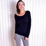 First pic of Amber spreads her pink and fur