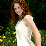 Second pic of 
	  Amber Simpson getting nude in the sun | Sexy-Models.Net