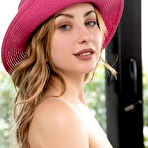 Third pic of Meet Aleida