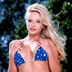 First pic of Jana Cova in USA bikini