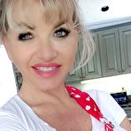 Second pic of Vicky Vette Vicky at home