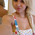 First pic of Elle Elle