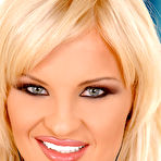 First pic of Unique use for dental instrument! free photos and videos on 1By-Day.com