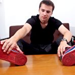 First pic of ToeSuckingGuys.com