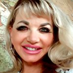 Second pic of Vicky Vette Vicky at home