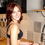First pic of Mina masturbating with kitchen faucet and spreading shaved pussy | Erotic Beauties