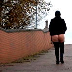 Third pic of milf &ndash; UK Public Nudity