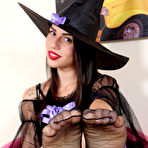 Fourth pic of Free cosplay girls footfetish pictures - CosplayFeet.com