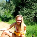 Third pic of A teen peeing outdoor