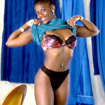 Second pic of Lavita in Lavita in black women
