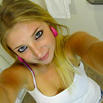 Second pic of Homegrown GFs - Real Amateur Girlfriends