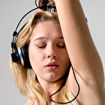 Third pic of Most viewed - Xana D in Flexible - SexArt