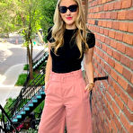 Third pic of Erin Bury - Free pics, galleries & more at Babepedia