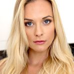 Fourth pic of Vinna Reed Vinna Reed