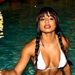 Fourth pic of INSTA - Qimmah Russo for IG @photo_mark 8/9/21 | Phun.org Forum