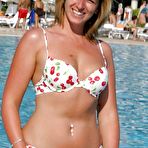 Fourth pic of Hot amateur english wife - 23 Pics | xHamster