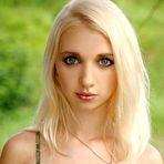 First pic of Tender Blonde Miranda Nubiles Removes Her Tight Jean Shorts And Shows Her Spot On A Bench photos (Miriama Kunkelova) / DefineBabe.com