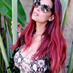 First pic of Tera Patrick Fun In Hawaii