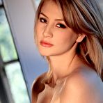 Second pic of Splendid woman posing for you