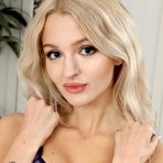 Third pic of Annabelle - Only Secretaries | BabeSource.com