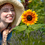 First pic of Caring Erin Wife Is Beautiful Zishy / Hotty Stop