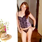 First pic of Freckle faced hottie - 22 Pics | xHamster