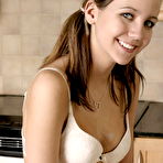 Second pic of Cleaning-Dishes-01