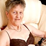 Third pic of MILFs and GILFS - 20 Pics | xHamster