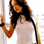 Third pic of #KristinKreuk on smutty.com