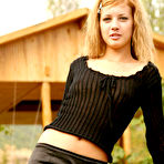 Second pic of :: www.Lauraloveskatrina.com ::