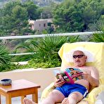 First pic of Senior grandpa banging a stunning teenage maid in her slit naked