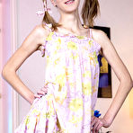 Second pic of Skinny beauty teen