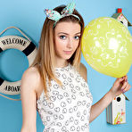 Second pic of Some round shapes naked