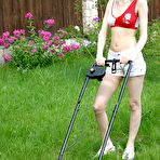 First pic of Stripping gal teen