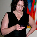 First pic of Hot Mom Brenda at HomeMoviesTube.com