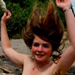 First pic of Hairy Brunette Girls Get Bottomed Out Very Easily - Uhairy