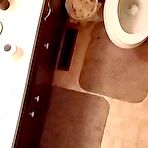 Fourth pic of Secret cam on my girlfriend 22 - AmateurPorn