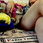 First pic of Horny stepmom gets her pussy fingered deep - AmateurPorn