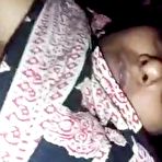 Fourth pic of Bengoli milf teasing - AmateurPorn