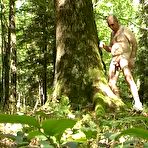 Fourth pic of Branle en for&ecirc;t - AmateurPorn