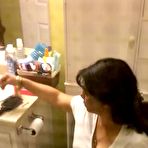 Second pic of Naughty amateur girlfriend caught at the toilet - AmateurPorn