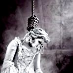 Third pic of black and white photography | Infernal Wonders