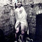 Second pic of Hans Bellmer : La poupée qui ne dit pas non | SHOCKYOU