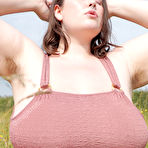 Second pic of Supersized British Hairy BBW - Uhairy