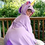 First pic of Sofia goes cosplay and spreads her big bush