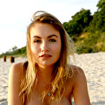 Fourth pic of Nicole Ross Bikini Edition