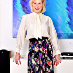 First pic of Mature Pictures Featuring 51 Year Old Molly Maracas From AllOver30 - Mature Porn Pics